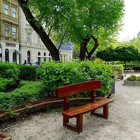 Liszt Ferenc Boutique Apartment บูดาเปสต์ ภายนอก รูปภาพ