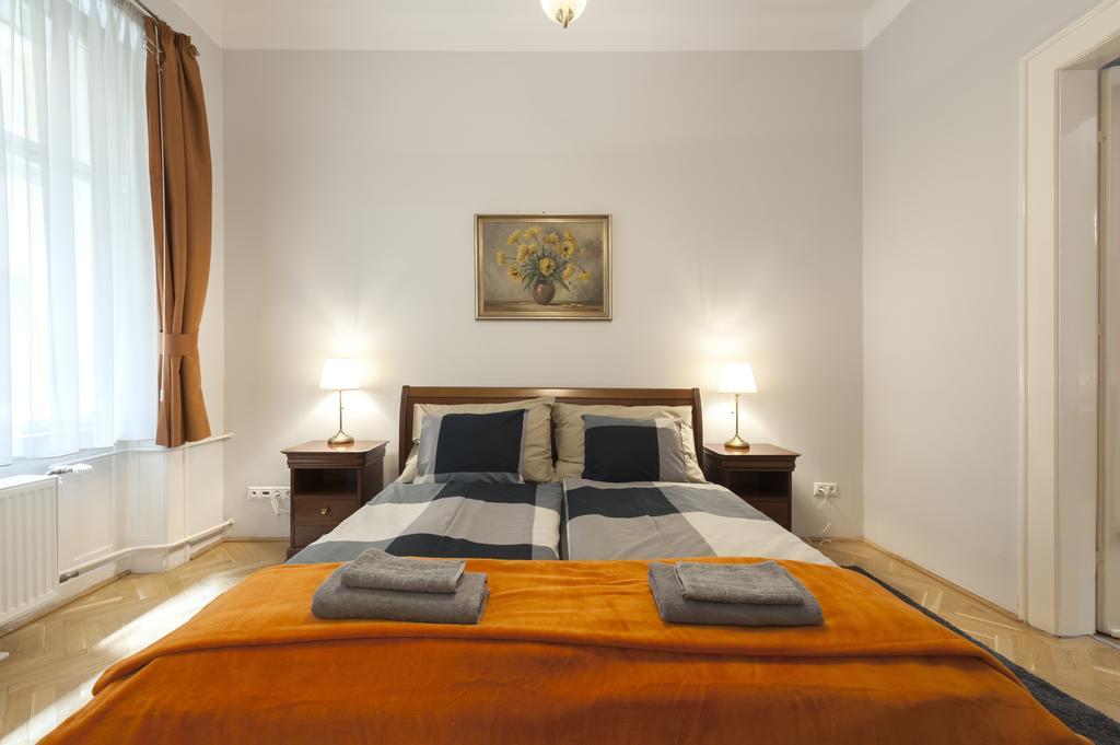 Liszt Ferenc Boutique Apartment บูดาเปสต์ ภายนอก รูปภาพ